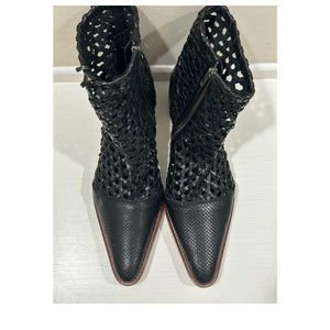 Free people boots size 39.5